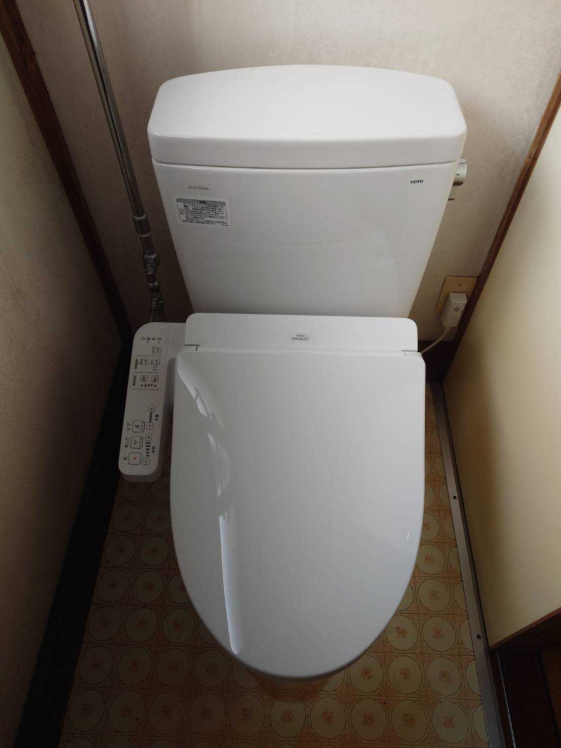 小田原市 / 1階、2階トイレリフォーム